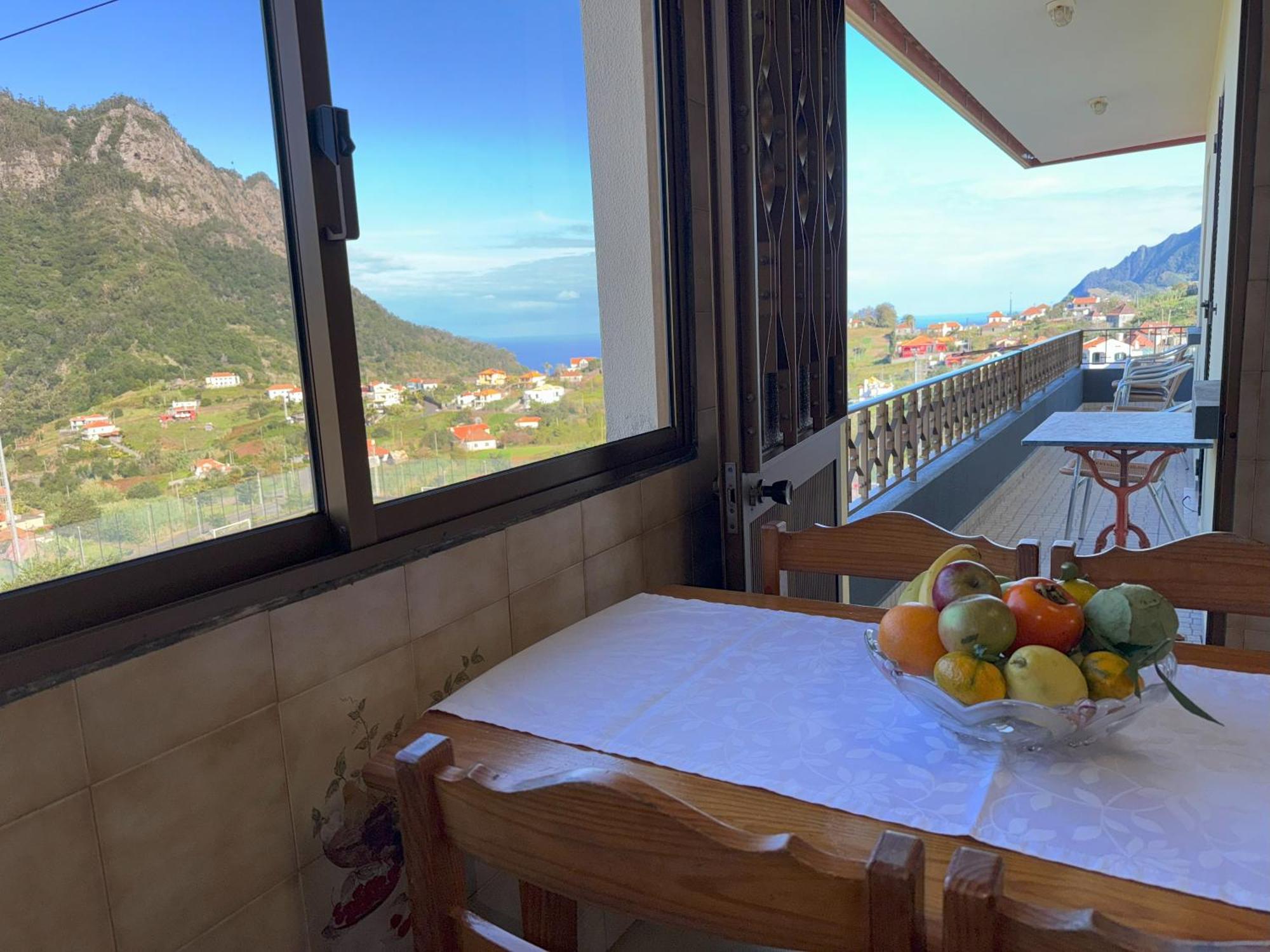 Pereira'S House - Mountain & Sea Villa Порто да Круз Екстериор снимка